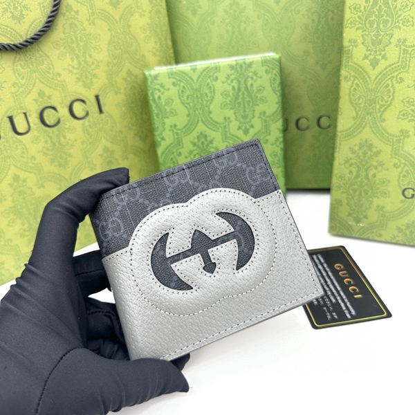 グッチ財布コピー内部構造